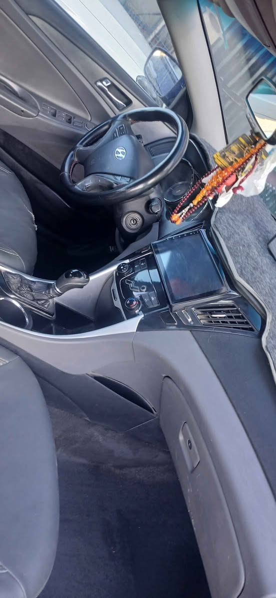 السلام عليكم سوناتا 2013 وارد امريكي حادث جاملق الامامي جهة الصدر مكينه 2400 السعر 110 بيها مجال قليل للتواصل على هذا الرقم *********** عين التمور, كربلاء
