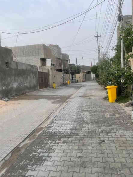 قطعة طابو زراعي - سند 25 - للبيع في المطيحة / السنيدية
المساحة : 200 متر مربع
السعر : 75 مليون
الموقع المطيحة - السنيدية 
◇خدمات كاملة كهرباء - ماء - مجاري جاهزة للبناء فوراً.
◇ شارع نظيف ومقرنص
◇ منطقة هادئة وسكنية
◇ سند رسمي
◇ مناسبة للسكن أو الاستثمار
◇ رقم ***********
