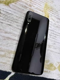 هونر 9X برو • ٢٥٦ • اسود