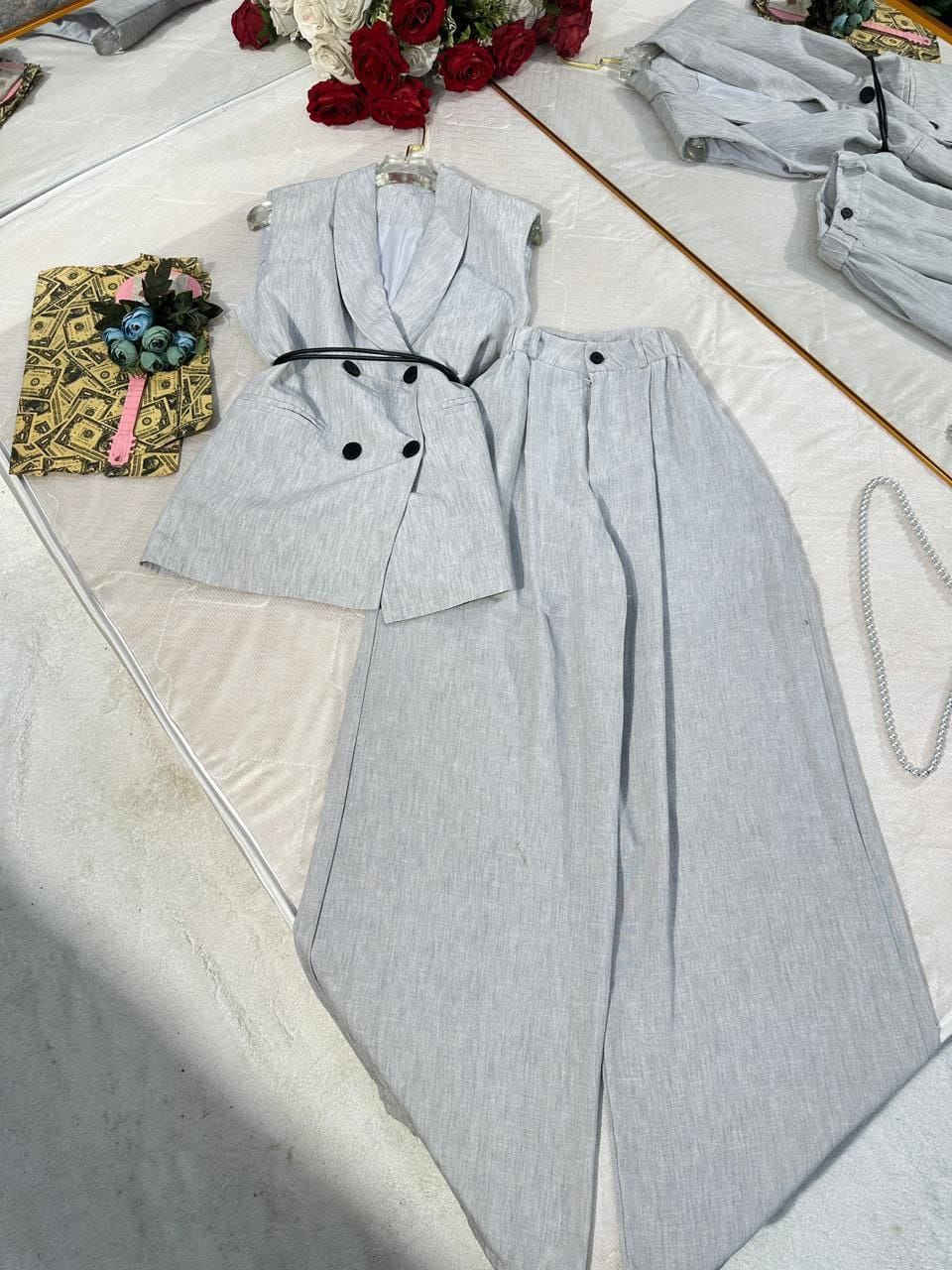 طقم قطعتين  اليلن ترڪي 

الالوان كما معروض

قياس   38 40 42 44 46 48

الحجز خاص


**إذا كنت صاحب هذا الإعلان وتريد حذفه لأي سبب، رجاءا أرسل رسالة إلى الدعم الفني**