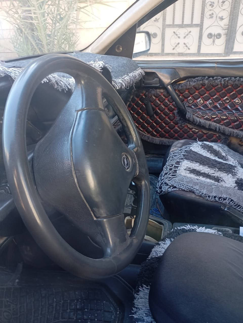 اوبل فكترة موديل 1993
محرك 1800 تخم تاير سيارة جديدة المكان اربيل
السعر30وبيهة مجال للطيبين
رقم الهاتف***********
