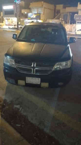 سلام عليكم 
دوج جورني sxt 2014 
6 سلندر 
حادث امريكا جاملغ وبنيد و بلعراق صار بارد بلجاملغ الثاني 
صدر جديد مكينة جديدة تخم تاير جديد 
السعر 115 وبيهة مجال 
مكانها بالكوت 
للاستفسار 
***********
