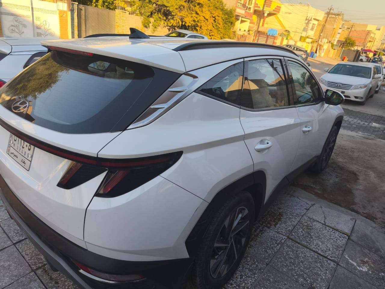 هونداي توسان 2024
رقم بغداد بأسمي
خليجي مكفولة من الشخوط
 ماشية ٤١ الف 
المواصفات
مكينه 2000
بصمه تشغيل عن بعد 
بصمه ابواب عدد 2 
كراسي كهرباء 
برد خلفيه 
شاشه كبيره نظام خرائط
تحكمات 
كروز سرعه 
ثلاث انظمه قياده 
هند بريك بصمه 
حساس امامي خلفي 
كامره دوار 
لايت لد زنون 
اريل نڤيگيشن 

سعرها 216 قفل قفل وارخص سعر تلكاه بس لان مستعجل..مكاني بغداد المشتل/حي المعلمين .. السيارة مكفولة من الشخوط وكلشي فقط بالداعامية الخلفية خرمشه كد أصابع 
*********** علخط فقط اتصل
