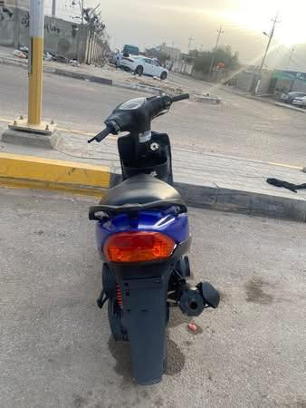 دراجه ماكس عدله نضيفه ما بيه اي نقص كله بلادي بيه كزوز رياضي كلشي شغال بيه الدراجه حلوه ونضيفه ونشطه بوشه49 بلاديه كله الدراجه لبيع 650 وبيه مجال لشراي او مراوس بوليسي فقط مكاني ب امن الداخلي رقمي ***********
