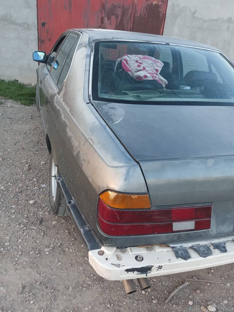 السلام عليكم مكلف بلنشر . BMW موديل 92  رقم ديالى حجم 735 سنويه بسمي لل 2027 السياره يرادلها ترتيب مكينه جديد لا صرف ولا تبخير . الكير اوتو صارت بي عته وبوش السعر 30 أتصل على الرقم *********** مكان السياره ديالى ناحيه العباره
