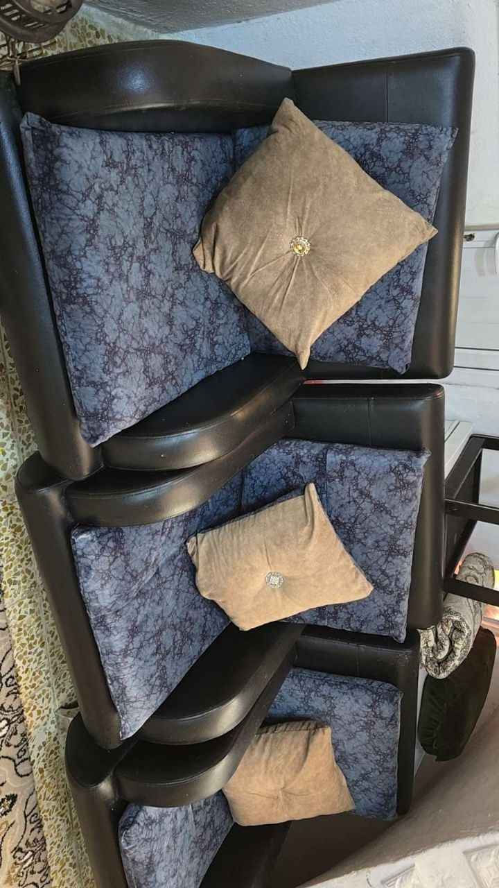 قنبه 10 نفر ش ماركا belona  من13 ورقا كرين     سعر وان 150هزار قفل ي بفيت بلا ريساله كي فريكه ت زاخو, دهوك


**إذا كنت صاحب هذا الإعلان وتريد حذفه لأي سبب، رجاءا أرسل رسالة إلى الدعم الفني**