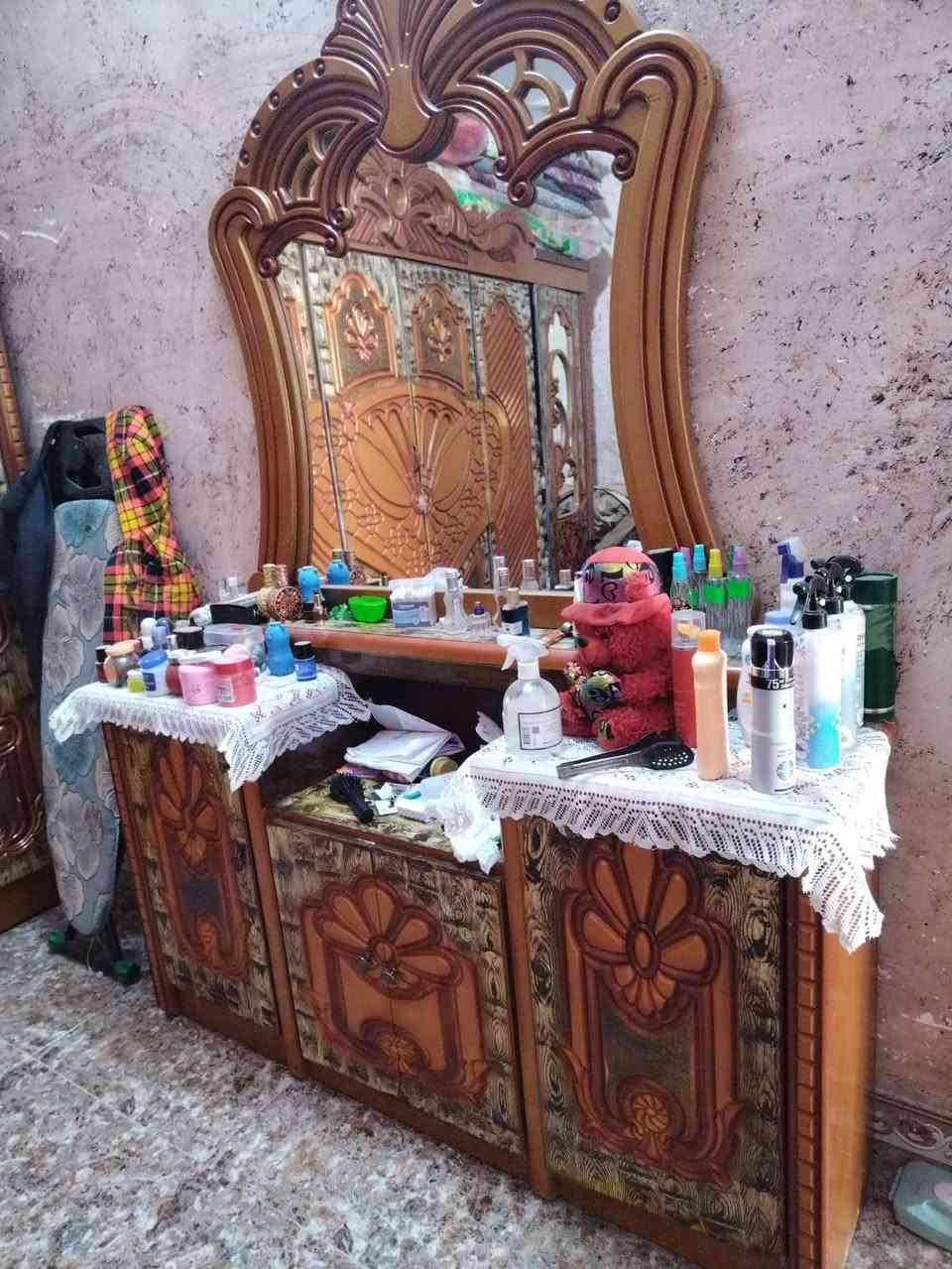 سلام عليكم ورحمه الله عدي غرفه للبيع نضيفه اريدها ب 700 وبيها مجال لشراي قليل ولحد يراسل اءى مو شراي مكان سيد خضير


**إذا كنت صاحب هذا الإعلان وتريد حذفه لأي سبب، رجاءا أرسل رسالة إلى الدعم الفني**