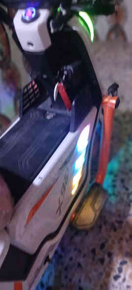 سلام عليكم دراجه البيع اكس 900 دراجه نضيفه كالها على بلاد البطاريات مالتها 33 امبير 5 بطاريات سعر 500 بيها مجال  الستفار تصال او《 تعالى وساب 》رقم *********** رجان مو شراي الا يراسالني
