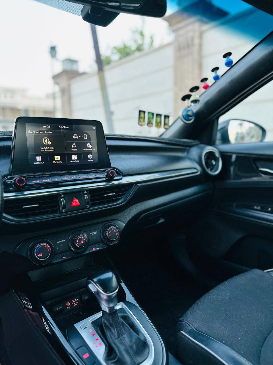 فورتي ( 2020) جيتي الاين فول 1/1 السعر 120
التصال *********** مكان بغداد
صور الحادث مرفوقه
المواصفات ... سلايت حجم المرحرك 200 دوش
بصمة تشغيل + ابواب وصندوق
شاشة ايباد تدعم كار بلي
شاشة كبيرة مع نظام تشغيل ابل كار بلي
كاميرا دواره
كشنات جلد حضن مطرز احمر مع علامة GT - كشنات حار + بارد . قطعتين تبريد
شحن وايرليس
حساسات خلفية مع جرس تنبيه
.رادرات جانبية+ وامامية+ وتحديد مسار + كروز سرعه نقطة عمياء
مكان السياره بغداد السعر 120
التصال ***********
