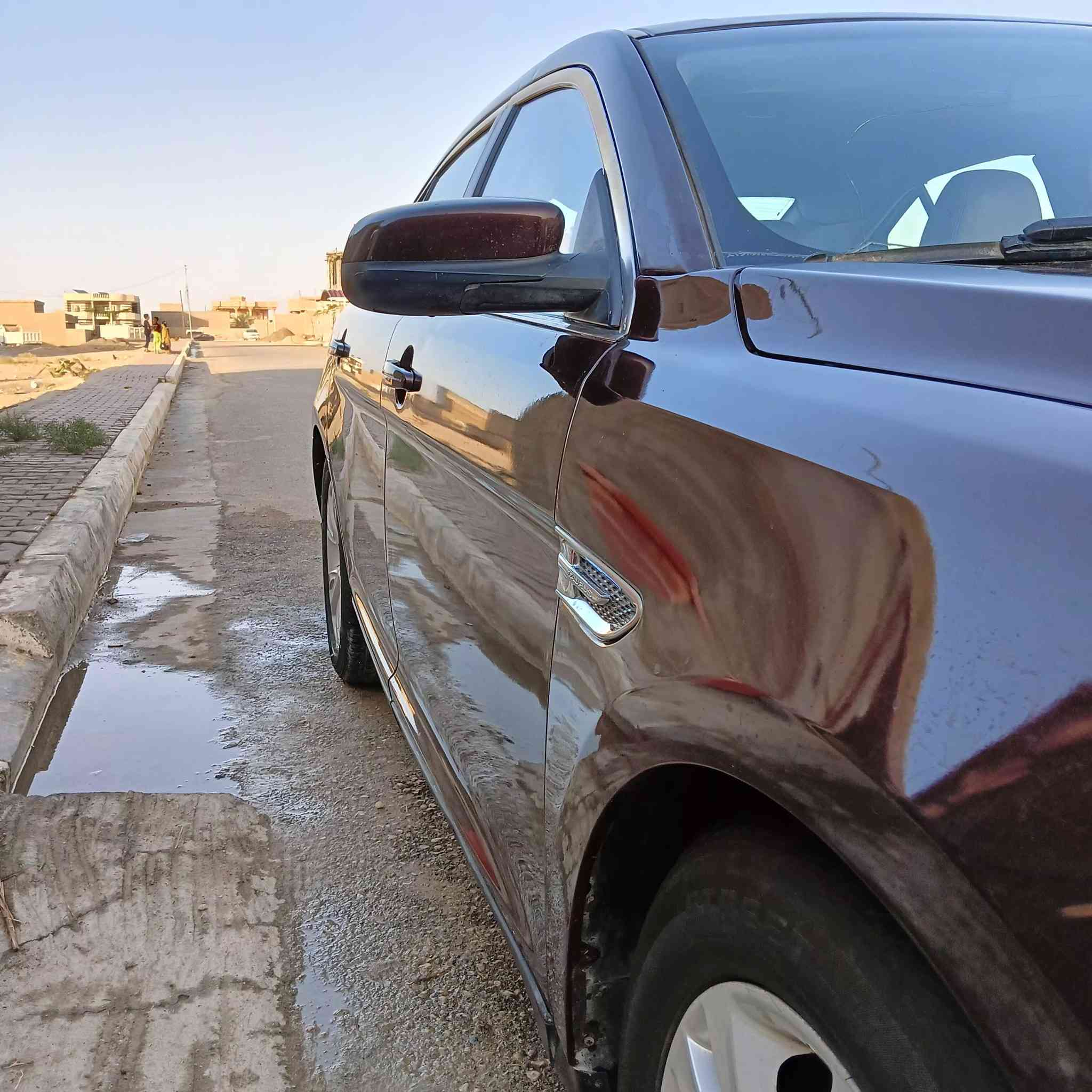 السلام عليكم
فورد تورس 2011 وارد امريكي 
داخل ابيض جلد صاج كراسي كهرباء مري كهرباء بلوتوث قطعتين شفتات ستيرن فول مواصفات عدا السلايت وبعد بيه مواصفات
رقم بغداد  تحويل مباشر 
ضرر جاملغين وبنيد وبيه ملاون بابين بدون معجون فقط كلير  
مكينه سته سلندر مكفاله من صوت وتبخير ورواجز كير كفاله 
صدر امامي خلفي كفاله باتري جديد 
كهربائيات كلها شغاله 
السعر 93 وبيها مجال 
او مراوس حسب القناعه
***********
***********
