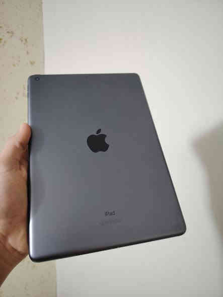 ايباد الجيل 9
نظيف جداً ومستعمل قليل
بطارية 100
مشحون 48مره فقط
السعر 325وبي
***********
مكاني بابل مركزالمدينه
