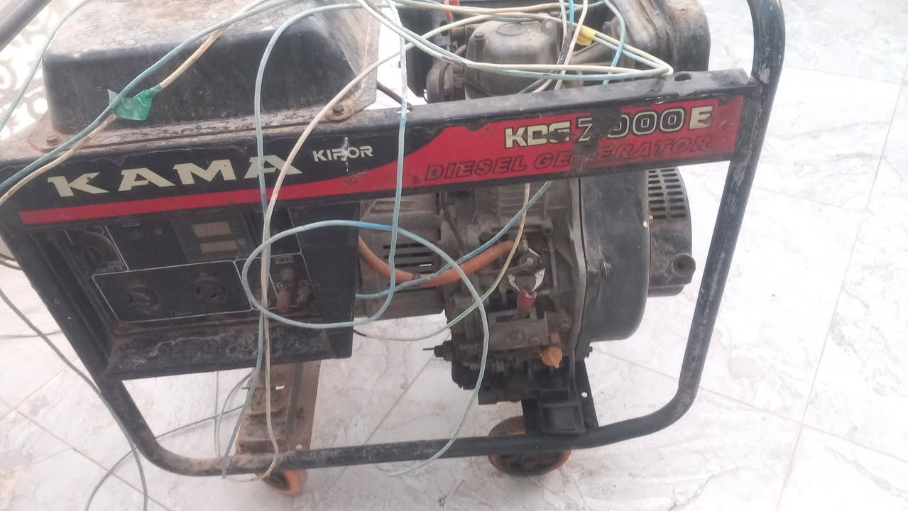 السلام عليكم مولد كامه كاز ٣٠ أمبير شغال نقص بس بطاريه السعر ٣٠٠ وبي مجال


**إذا كنت صاحب هذا الإعلان وتريد حذفه لأي سبب، رجاءا أرسل رسالة إلى الدعم الفني**