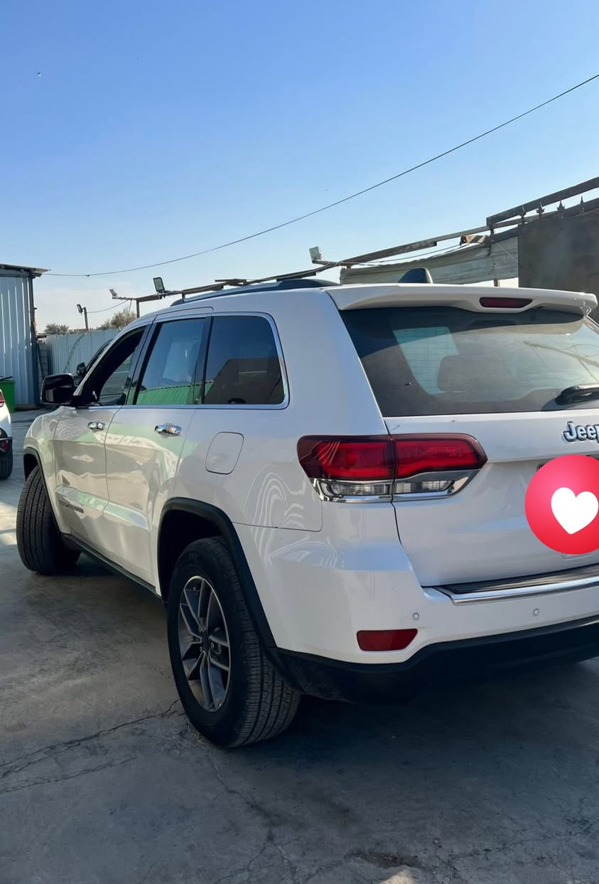 جيب لاريدو 2020 للبيع ادوات ادوات
شرط كير محرك اكسل 
مكفوله انتربول سرقه عشاير 
مكفوله من الكص 
بيها 3 قطع صبغ فقط 
سعر 125 

‭0785 987 4366‬
