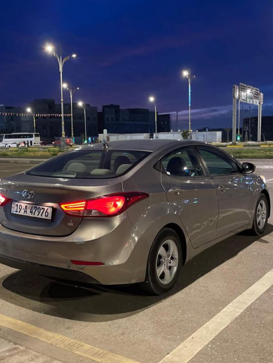 *********** اتصال او واتساب
السلام عليكم النترا 2014  ماشية 70 الف شرط تروح تفحص يم ابو الجهاز اذا نازل العداد بيها حادث امريكا فقط الچاملغ الخلفي مبدل اذا نص من الباب مصبوغ فقط الباقي كفاله السيارة ليبل واحد كل القطع العنوان كربلاء السعر 107

نضيفة حيل محرك ممفتوح و لا كير 
للتواصل فقط ع الخط او واتساب
***********
