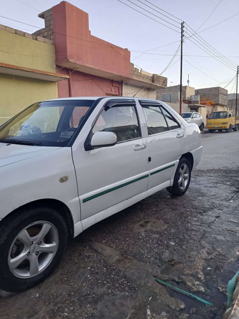 السلام عليكم 

كوين للبيع رقم نينوى تبريد تدفئة شغال ضررها جاملغ خلف السائق معدل بارد ومصبوغ وبوند مصبوغ شرط الوكاله والتحويل  طخم وصدر امامي جديد وتخم تواير جدد والكير والمحرك شرط السعر 40 وبيها مجال 

***********
