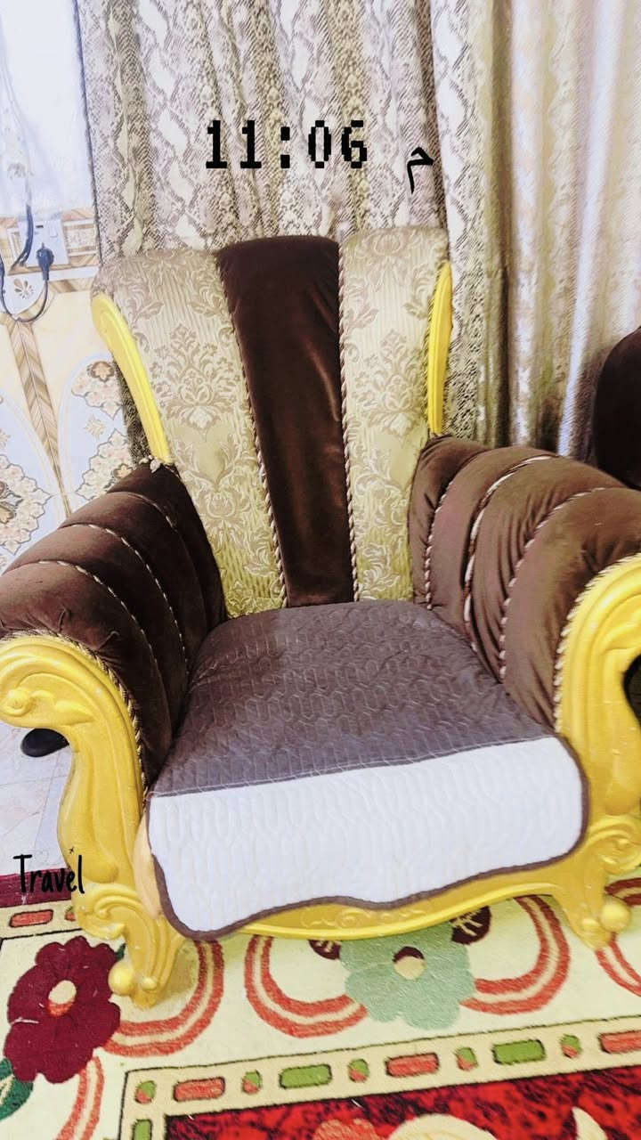 السلام عليكم تخم كامل للبيع منطقة الوشاش شارع حلاقة الامراء استفسار *********** سعر 200
