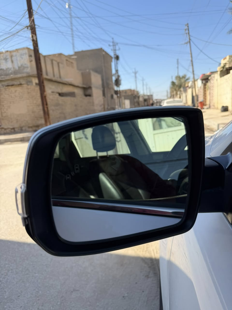 السلام عليكم كيا سورنتو 2014فول واحد على واحد رقم بغداد فئة Sxالرياضي وارد امريكي ماشية مية  

مواصفات المركبة 

محرك 6 سلندر 

بانورما حركتين

رادارت جانبية

رادار خلفي 

ثلاث انظمة قياده
سبورت بلاص

وكوم فورد مناطق وعره

ونورمل قياده اعتيادية

مري شفط

انارة ترحيب ابواب

بصمتين ابواب 

صندوق شفط

نقطه عمياء 

منضومة زنون عدسه

سبعه راكب 

اشاره بالمري

خزن ميموري

تسخين كشن

وتبريد كشن

كشنات كهرباء 

ثلاث قطع تبريد 

سستم سماعات انفنتي جكور 
ومضخم انفنتي

السياره عليها ادامه كامله حادث السياره صبغ ثلاث قطع نفسهن مرجعات القطع فقط تعديل وصبغ ا ايرباك فقط دركه السونار مرفوق معه الصور  مداور ثاني يوم 
سعر السياره 160 وبيها مجال حك الجيه مكاان السياره الناصرية مركز  
الأتصال على الرقم ***********
