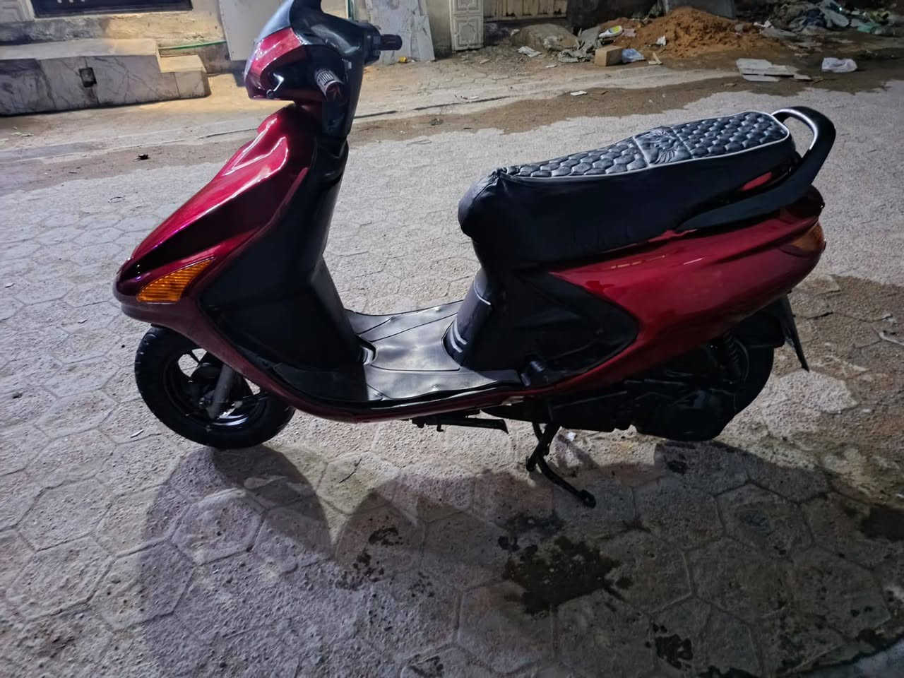 اسلام عليكم دراجه فراشة للبيع دراجه جاهزه ما عايزه شي سلف هندر كهربائيات كلها شغاله دراجه ما مفتوحه مال حاويه السعر 450 الاستفسار ***********
