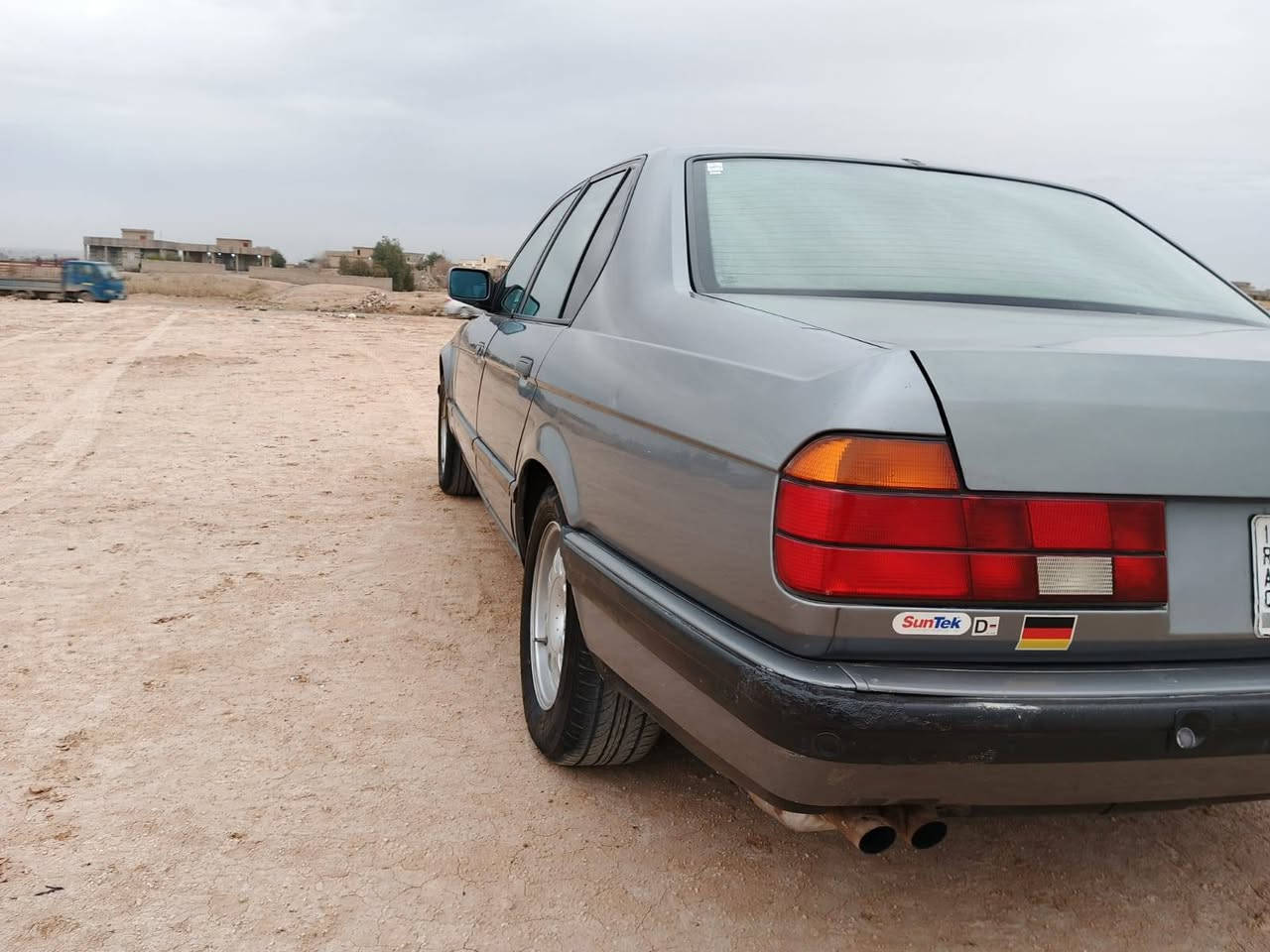 للبيع نقد بدون مراوس بي ام ٧٣٠ موديل ٩٢ نينوى مشروع وطني شرط التحويل صبغ جماليه بدون اي ضرر فول موصفات سياره برقي مابيها نقص مال جناي ترايك ٢٠٠ السعر ٥٧ وبيه مجال بصيط للشراي *********** خابر وتدلل مكاني الشركاط
