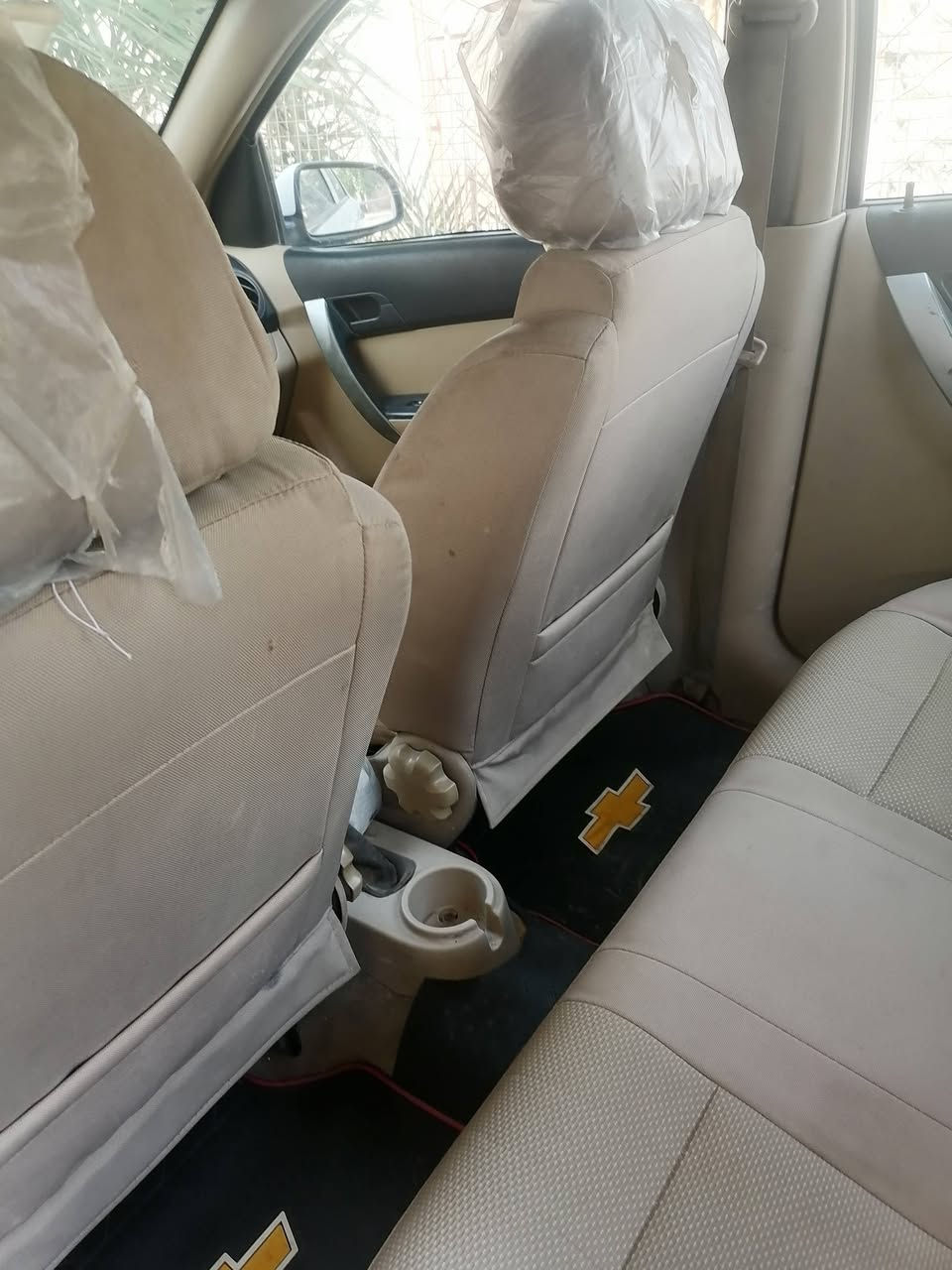 السلام عليكم افيو ٢٠١١ رقم بغداد الدولي الجديد كير اوتوماتيك تبريد ثلج حداديه ٨٠./. مكينه بالجيس  سياره حلوه وجاهزه مكان السياره كوفه شارع عبد العال  ***********  باقي التفاصيل على الرقم الموجود السعر 72 وبيها مجال بسيط
