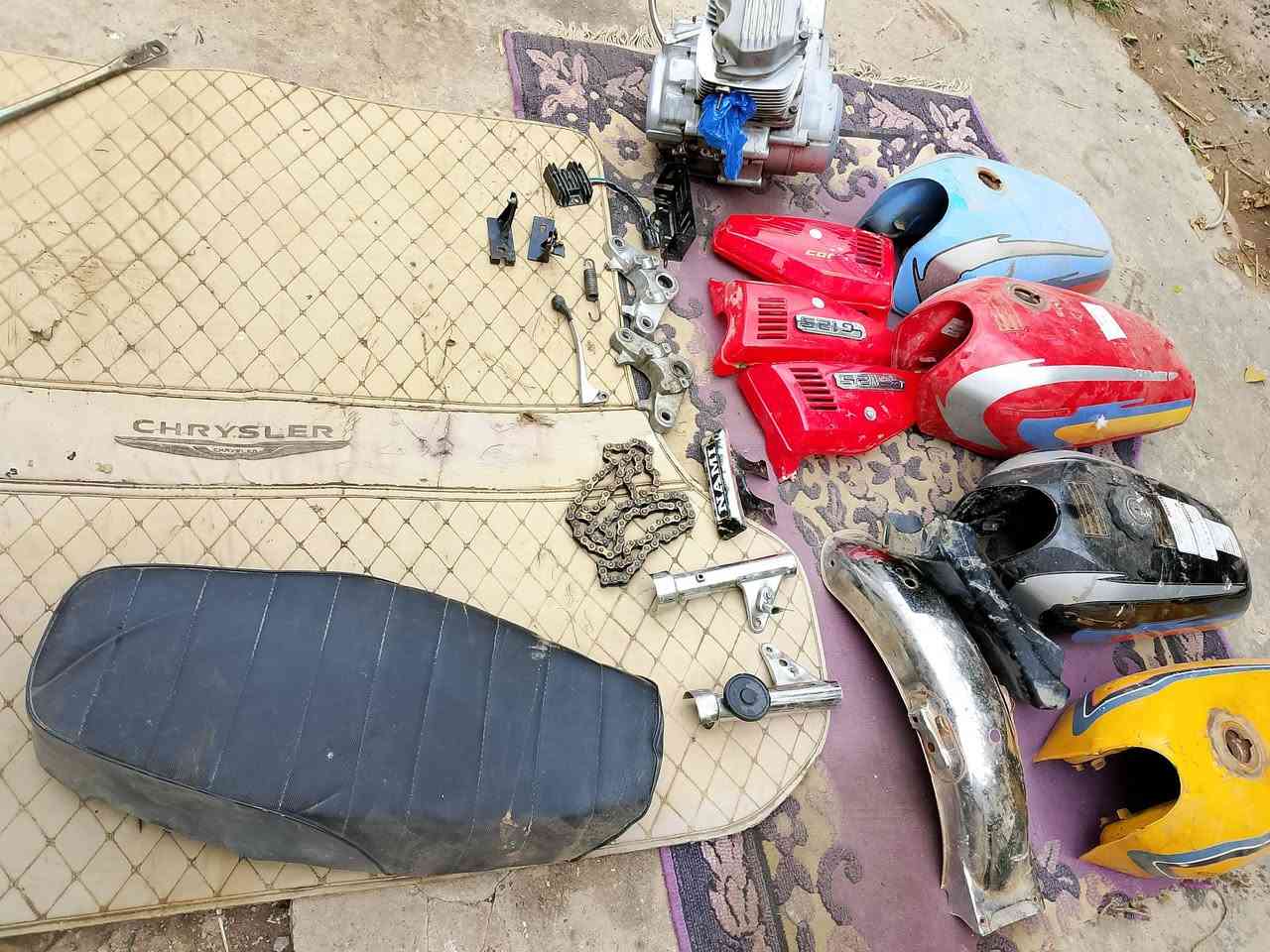 غراض للبيع كلمن وسعره 
مكاني عماره ماجديه ***********
