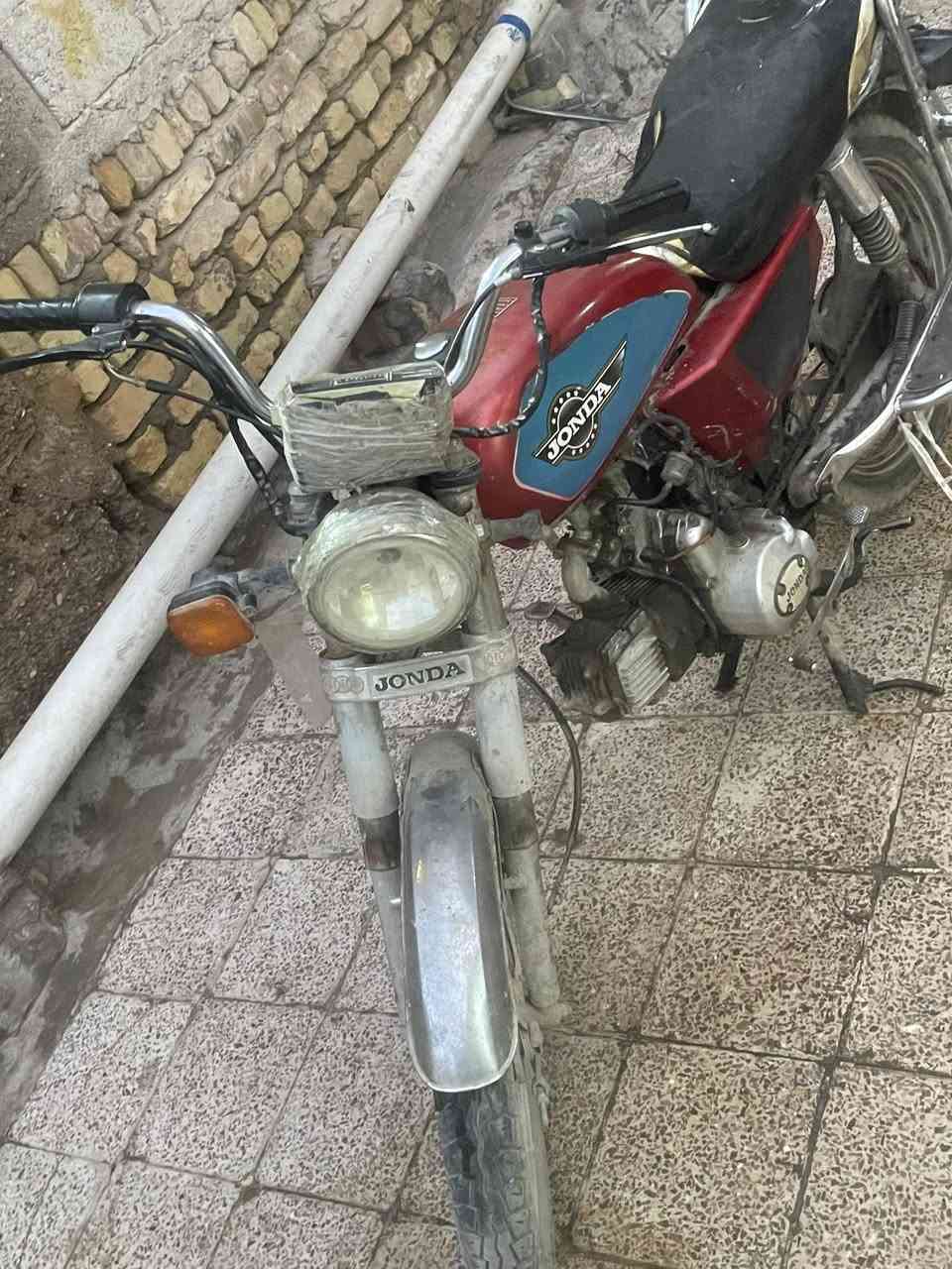 دراجة جوندا للبيع السعر 200 وبي مجال


**إذا كنت صاحب هذا الإعلان وتريد حذفه لأي سبب، رجاءا أرسل رسالة إلى الدعم الفني**