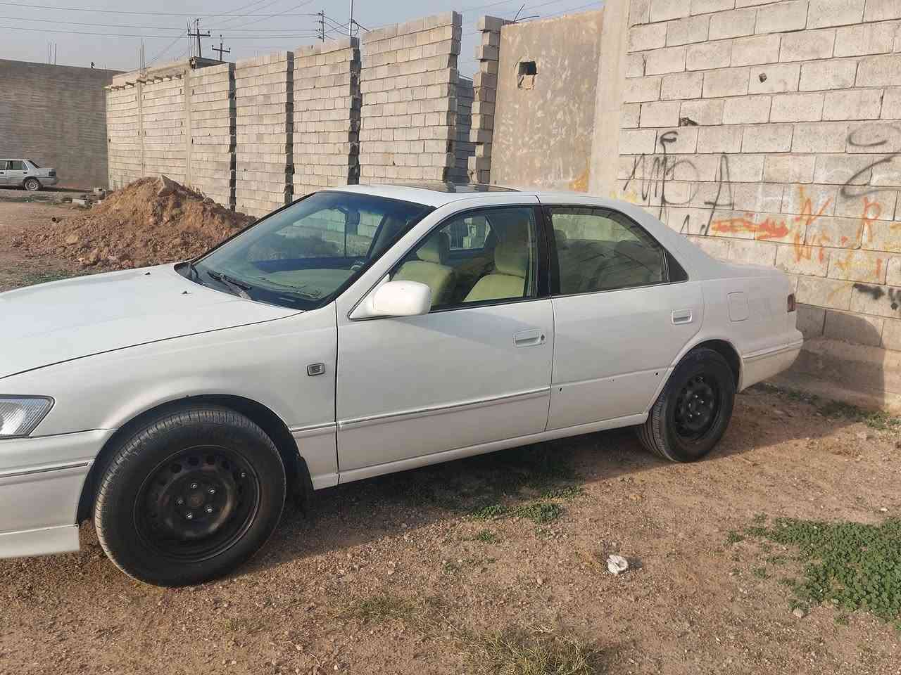 مواصفات كامله كير ومحرك كاملات
سياره نضيفه وحلوه 
رقمها واسط مشروع وطني ثاني يوم تحويل 
الاستفسار  ***********
