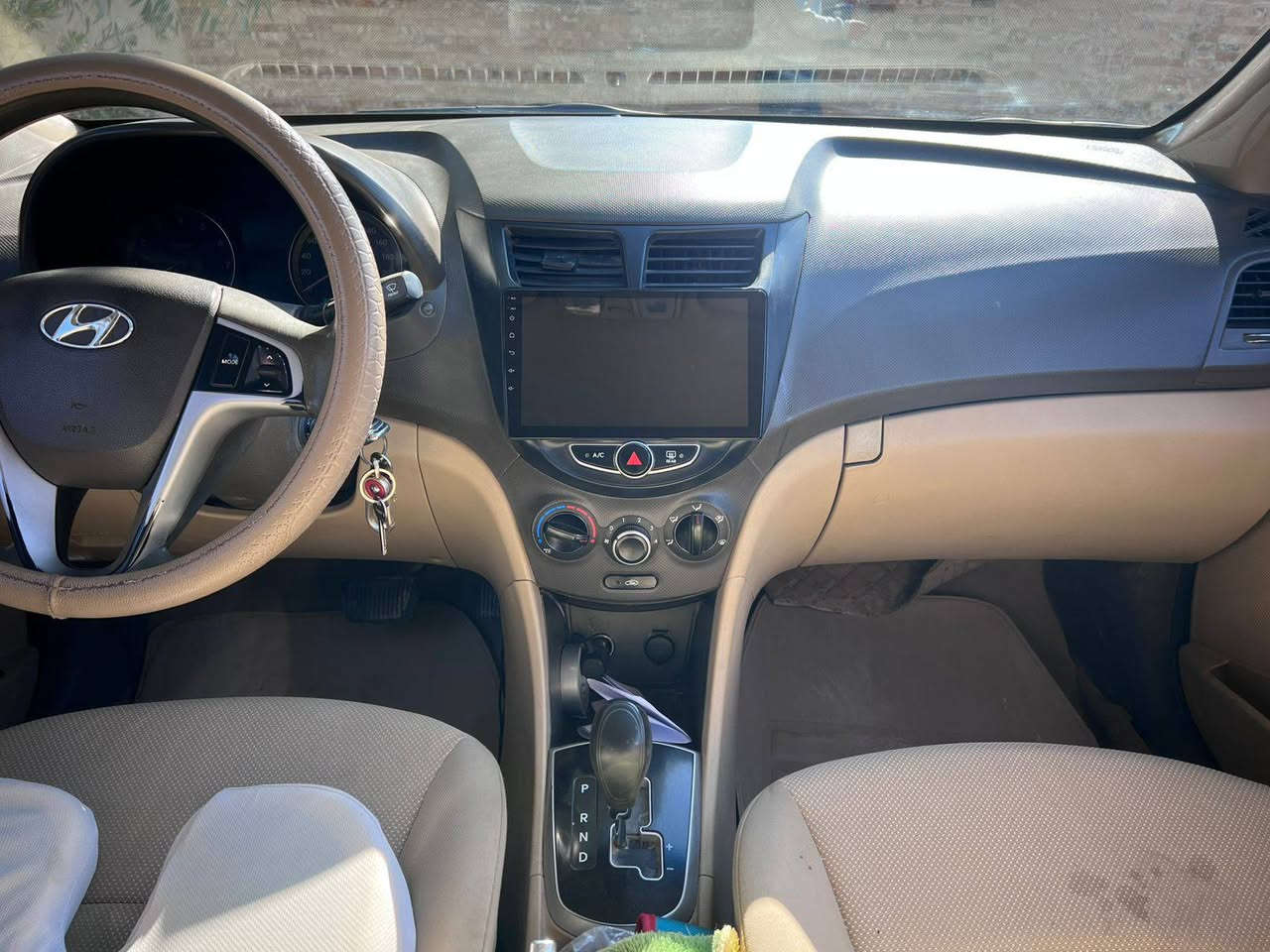 سلام عليكم
اكسنت مديل 2014 خليجي تخم تاير تبريد تدفئه حداديه كله جديد كير محرك مكفول ما مفتوح محرك 1400 السياره باسمي رقم نكليزي بابل السعر 80 وبه مجال رقم ***********
