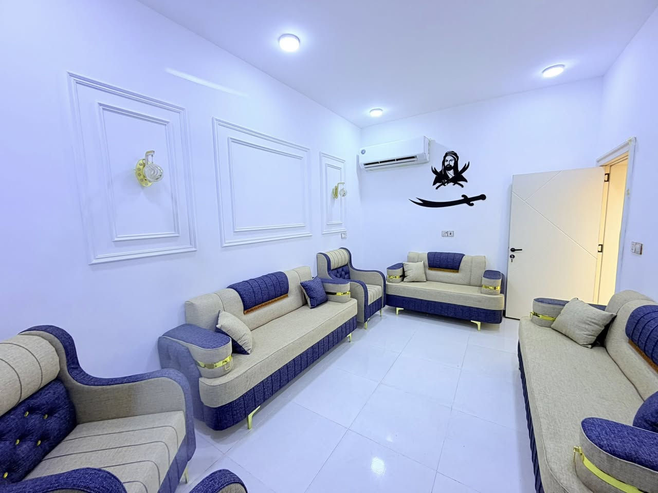 دار المساحه. ١٠٠ م موثث السعر مناسب ( طابو زراعي )
#هـ***********وتساب_او_اتصال

خدمات// شارع تبليط ١٢ متر // صب اساس وسقف// طابوق 🧱 

#تسليم_مباشر

النجفً ملحق ميسان. قريب سكلة الكرعاوي // شارع الزوار 

السعر ٥١ مع المجال البسيط 
*********** هـ بدون وتساب
