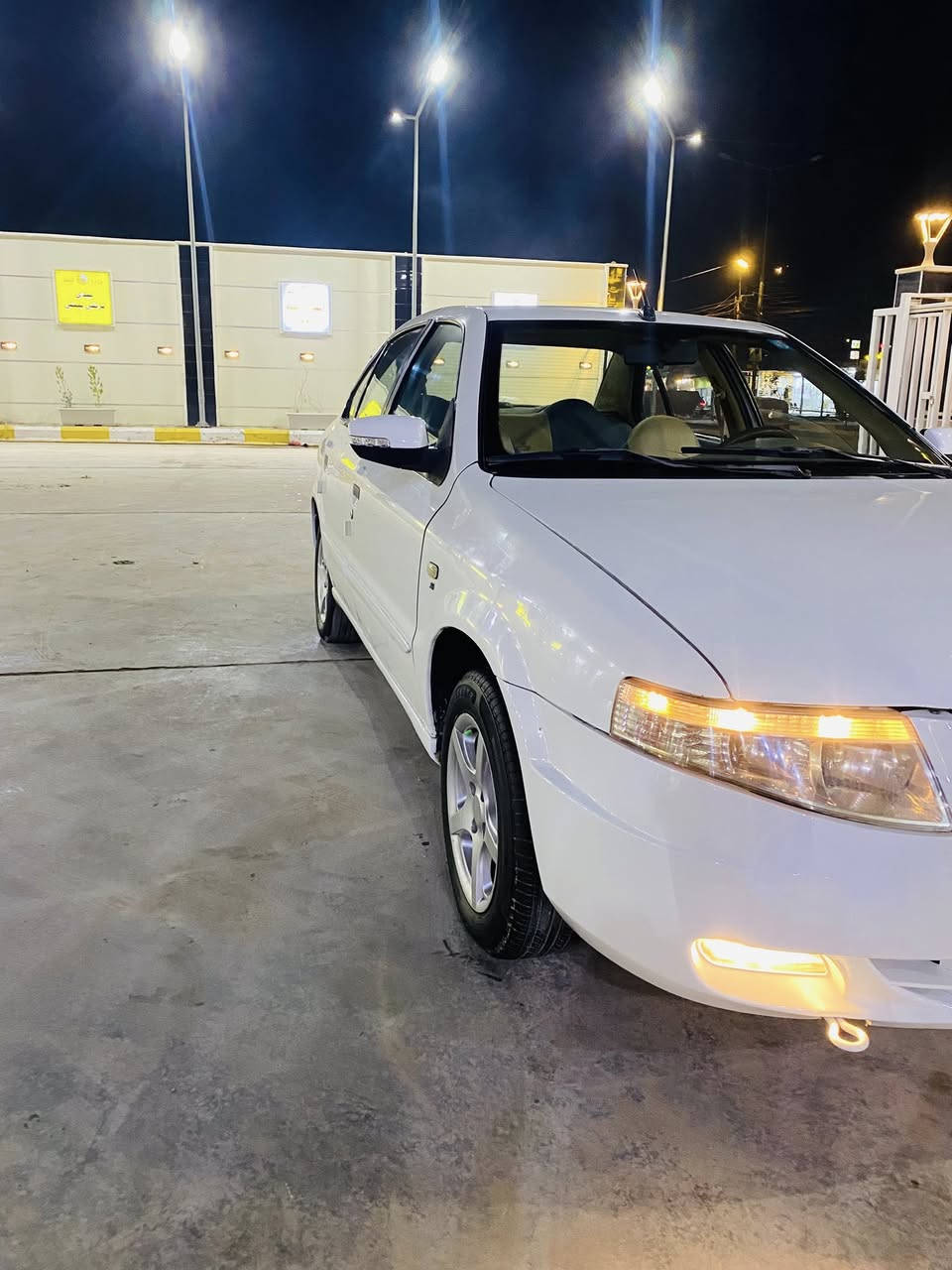 السلام عليكم سمند موديل 9السيارة نضيفة كير مكينة جديد مكاني بفداد السعر 41 بيهة مجال بسيط رقم ***********
