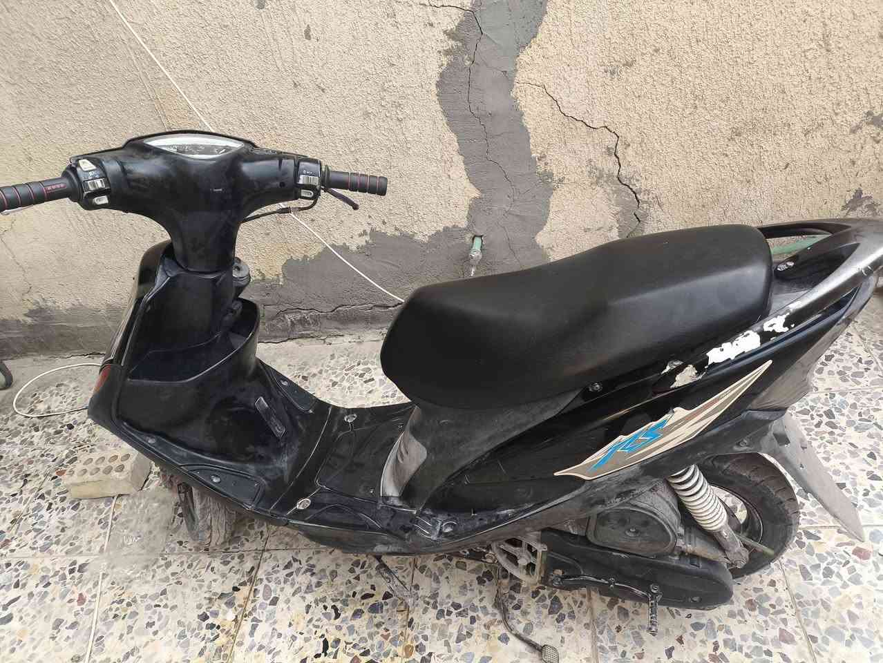 ماكس للبيع ماصار هواي طالعه من الوكيل كهربائيات شغاله هندر واحد معوزه بس باتري للسلف
السعر خاص ***********
