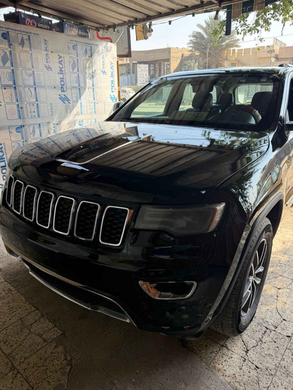 سلام وعليكم اخوان جيب لاريدو
المتدد فول على اخير معرفه مواصفات المتدد موديل 2017
وارد امريكي بجم مطبك الا شواصي والا الغود عليه تخم تاير جديد مكينه جديده 
السياره مصبوغه عام ضربه موغويه بس بيه ملا حضات من امريكا ومصبوغه عام السياره كاعده وبيه تراي خير من الله ورقم مميز ابيع مستعجل والي هاوي السياره يراسلني خاص 
او يتصل مكان بغداد البياع 

‭0770 876 2652‬

‭0780 435 4405‬
