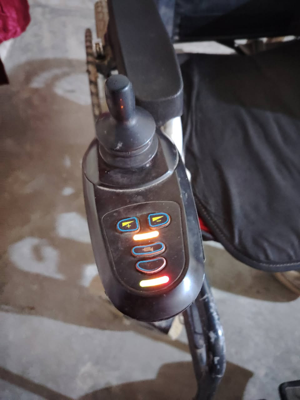 ***********٪.      3500
