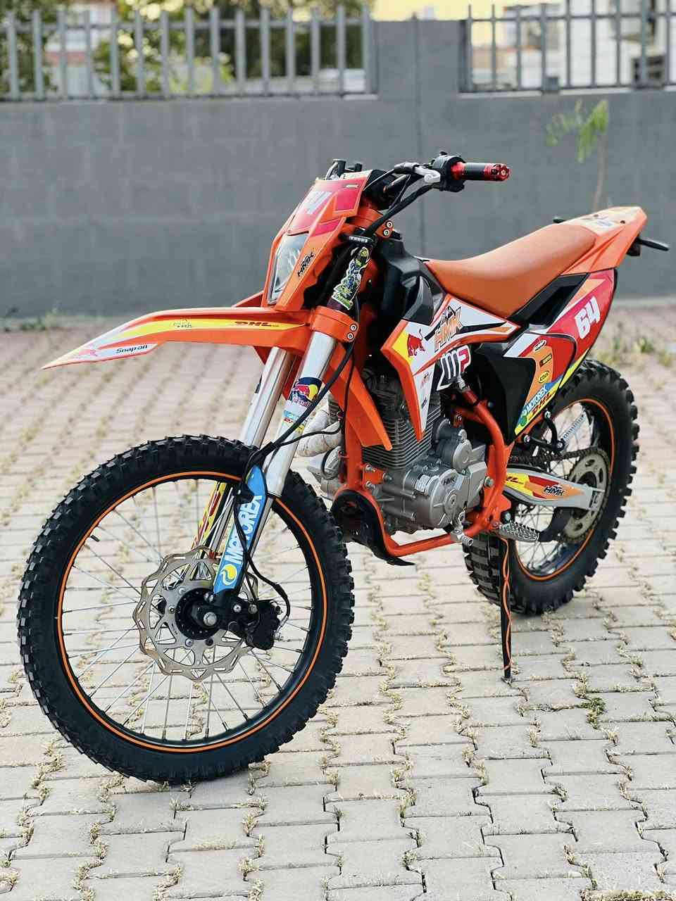دراجة قفاز HMK 300cc
موديل2025 منفيس شركة ويا

دراجة اخو سفر ماشاالله 

سعر1800💸

رقم موبايل ***********📞

عنوان كركوك شورجة يم مطعم حمة ناصر
