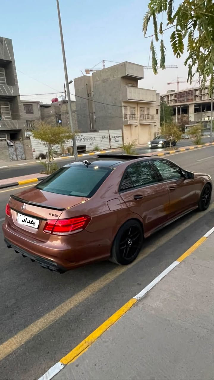 السلام عليكم
مارسيدس e350 w212 2013 رقم بغداد مميز باسمي سنويه جديده فول مواصفات للاخير 
بانوراما 
كراسي كهرباء 
ستيرن كهرباء 
كشنات تدفئه تبريد 
لايت داينيميكً دوار 
شاشه كار بلي 
بردات خلفيه 
اناره محيطيه
مواصفات هواي فول للاخير سياره مال جناي حادثه طخات بدون دواخل ونصبغت حزام تغير لون جوزي مميز اصله ابيض مكانه بغداد الحريه والسعر 145 وبي مجال بسيط حك الجيه جوه سوكه وبخدمتكم الشراي فقط يتواصل ***********
