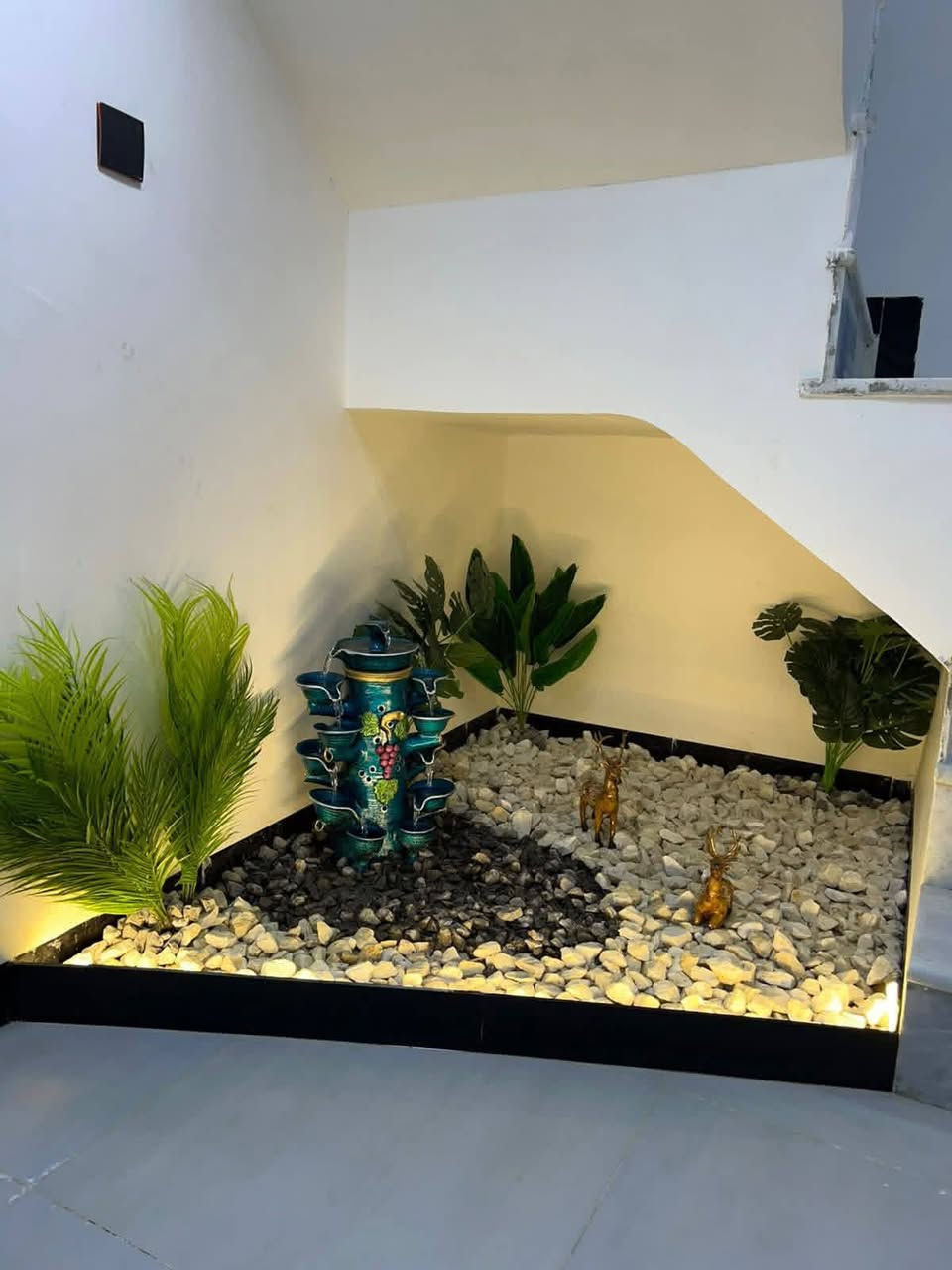 #يارزاق_يارب _يالله (شهر 2 بدايه موسم الزراعه والحدائق)
احبتي الاكارم. اني المهندس الزراعي ابو جنات 
اعمل في هندسة وتصاميم الحدائق .كافه الديكورات ومنظومه المرشات وترتيب المزارع
#ليكم مجموعه صور من اعمالي👇
#ضمان عملي 10 سنوات
#متابعه مجاناا3 اشهر
للاتصال او مراسله وتس اب ***********
