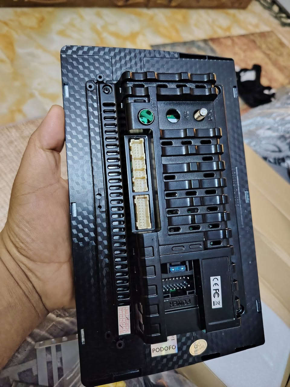 شاشه تاب ملحقاته كامله
السعر75 الف تواصل ***********
