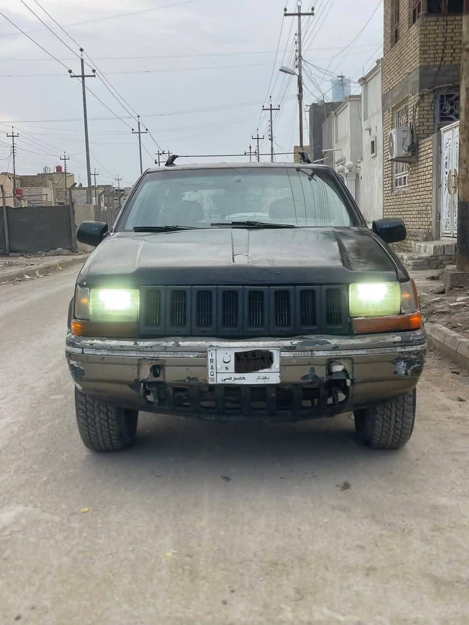 السعر 22 العنوان نجف   للبيع او مراوس جيب شيروكي موديل ١٩٩٣ رقم بغداد  محرك ٢٥٠٠ ففتي وكير وحداديه تخم تاير كله جديد دواخل جديدة  شعندك مراوس نزل ***********
