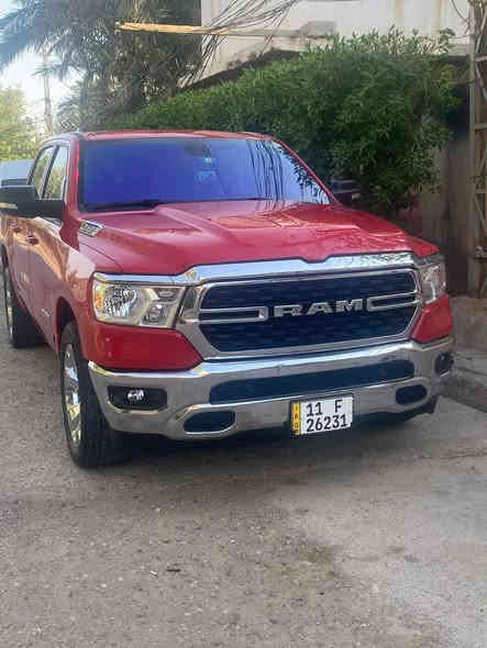 السلام عليكم  رام للبيع السياره جديده رقم بغداد السياره الباب الطويل بدي قصير مكينه ٨ سلندر 5700السياره خير من الله موديل 2022 على ايدي السياره السياره  بيه باب السايق بس حرق بدون حادث بدون ارباك الشراي يتصل ع الرقم ويدلل  ***********
