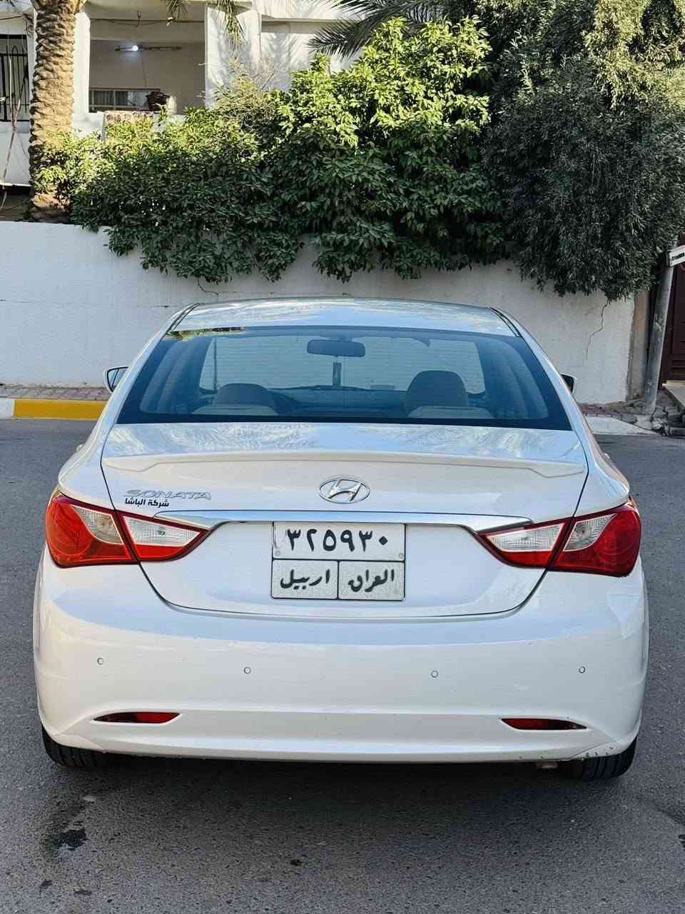 سوناتا للبيع 
موديل 2013 شكل 2014 خليجي 
رقم اربيل بأسمي شرط التحويل والوكاله
كير ومحرك شرط مامفتوحات 
كهربائيات وتخم تاير وصدر امامي وخلفي كلها جديد
سياره بيهه شبر صبغ في باب الخلفي والباقي كفاله سياره على وضع شركه ماشيه 157 Km والسونار مرفق مع الصور 
السعر 130
***********
