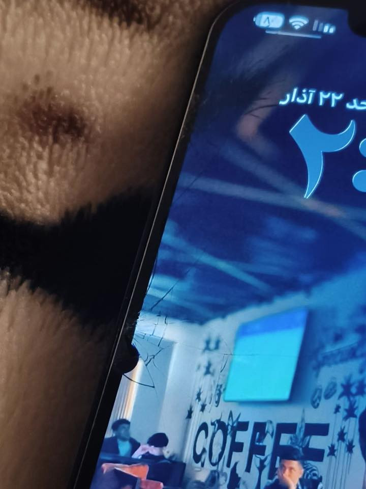 آيفون ١٣ برو ماكس جهاز راقي بس بي هل ضربه كل شي مامبدل بي سعره الجهاز ٥٥٠ وبي مجال حك الجيه مكاني كركوك حزيران للواتصل *********** متاح واتس و مازنجر و اتصال رقم
