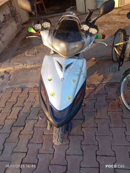 موطور سنفور للبيع ياباني نظافته حلوه وصل) 3500(***********
