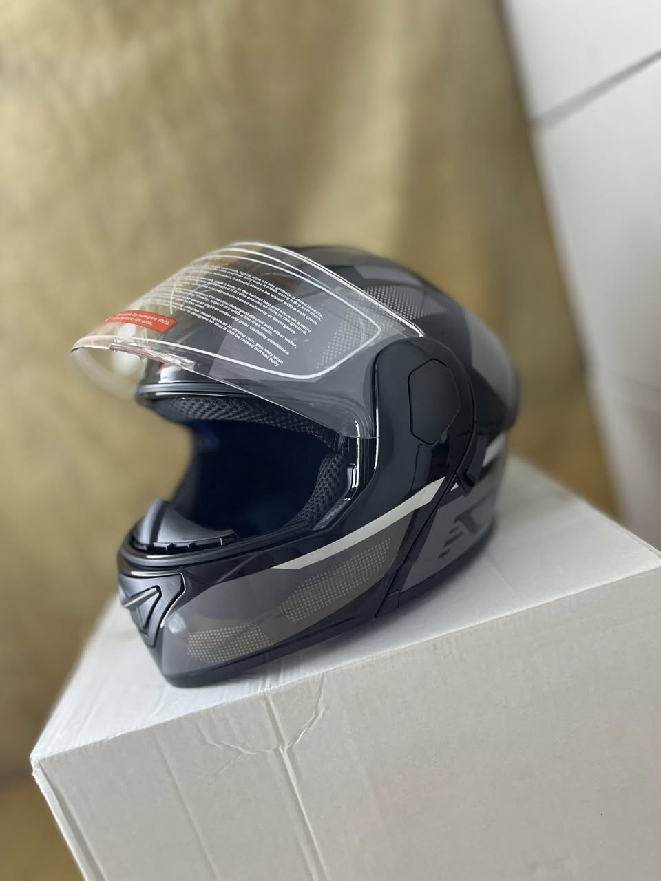 سلام عليكم
توفرت خوذه فك قلاب اصليه 

قياس لارج وسط

جامه مضلل وشفاف 

تحت شروط سلامه والجوده العاليه

اربع فتحات تهويه حقيقه 

داخليه قابله للازلهه والتنضيف 

سعر قطعه 55,000الف فقط يتوفر توصيل لكل العراق 🚚


**إذا كنت صاحب هذا الإعلان وتريد حذفه لأي سبب، رجاءا أرسل رسالة إلى الدعم الفني**