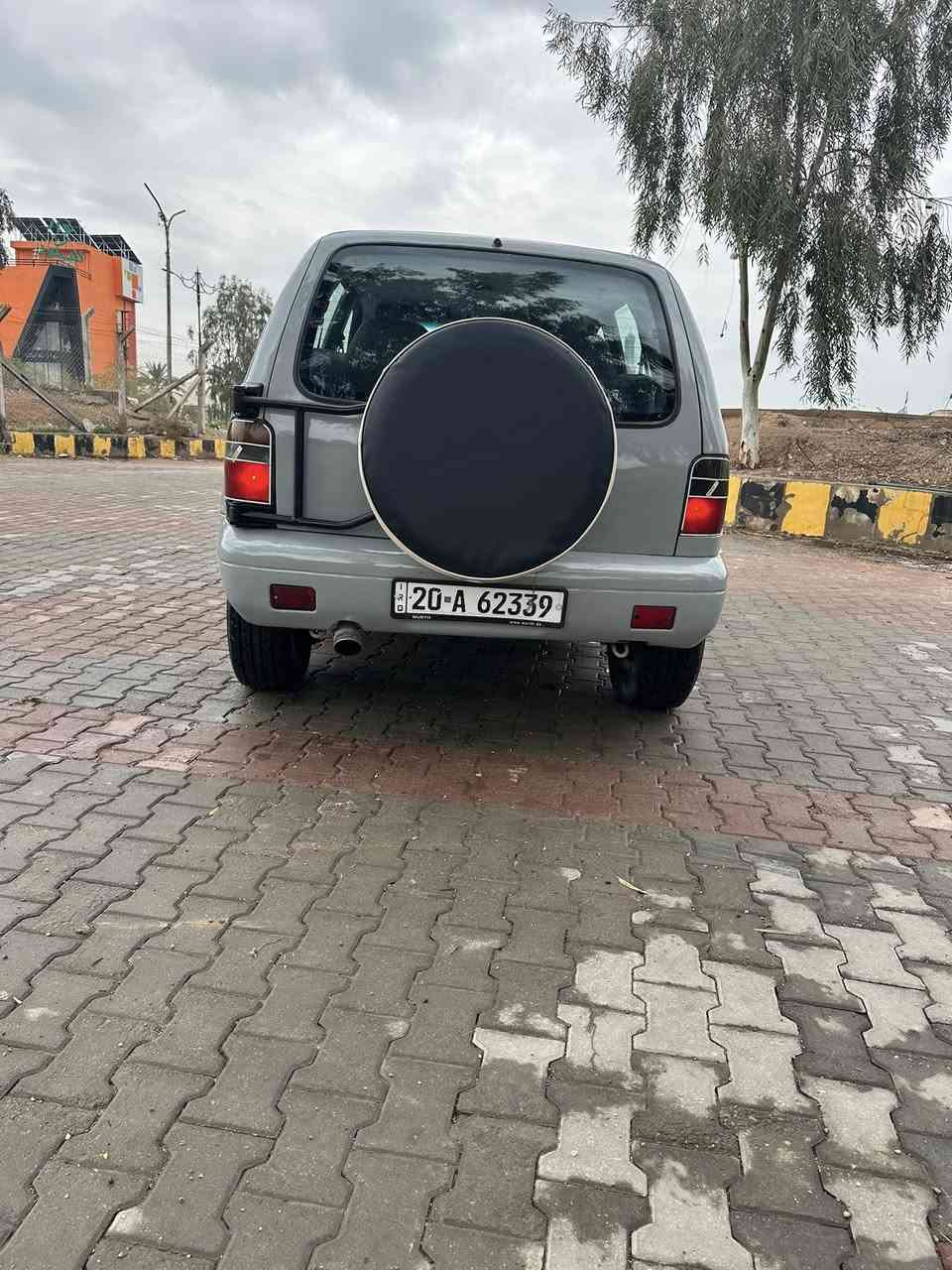 بسم الله الرحمن الرحيم
سياره كيا سبورتج موديل 94 كير اوتماتيك محور ونجي السياره لون مميز سمنتي عمرتها من اخياسات بسيطه وصبغ صبغ عام للجماليه علما السياره بدوني ضرر 
دوشمه تفصال درجة اولى ارضية وكشنات صدر كير محرك ممتازات من الاخر السياره مال جني  السعر 49 وبيها مجال العنوان ديالى بعقوبة📞 ***********
