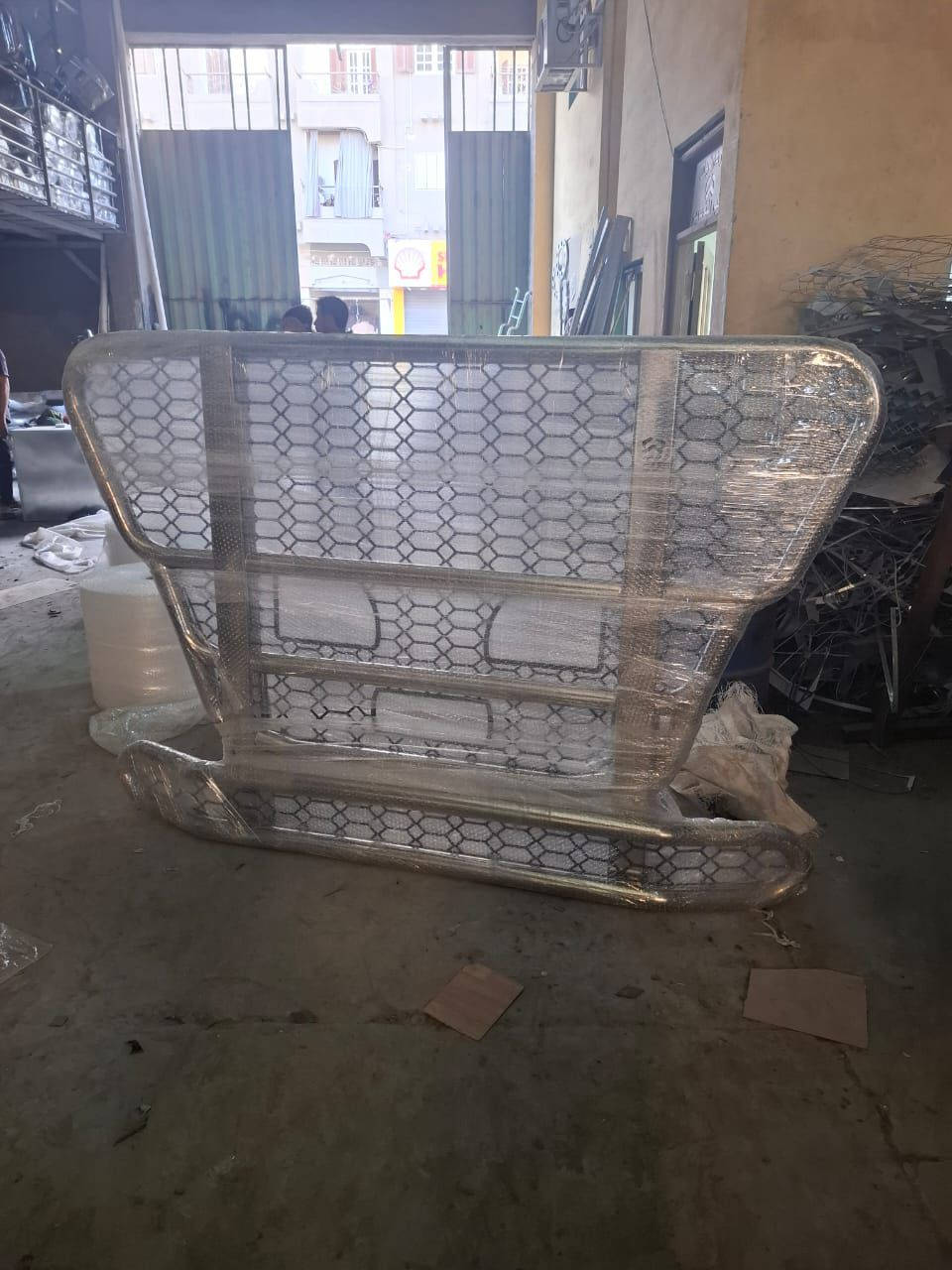 السلام عليكم درع فالفو وحش سل استيل للبيع واتساب *********** ***********
