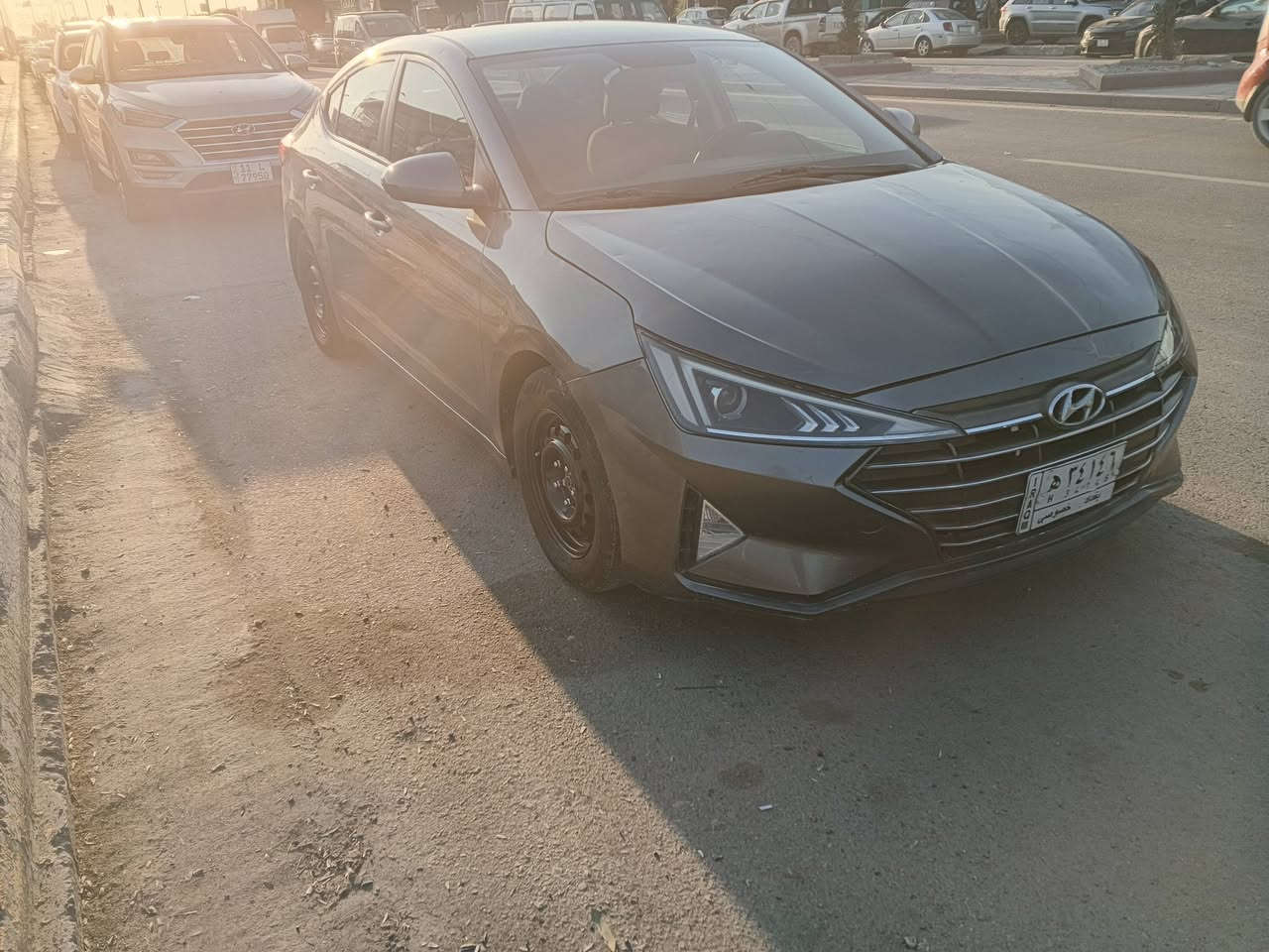 السلام عليكم النترا 2019 وارد امريكي حادثه دعاميه فقط بدونواخل السياره مقفوله جيرم ماشي 49 سياره باسمي السعر 135 وبيها مجال غير متواجد على الفيس رقم الهاتف ***********
