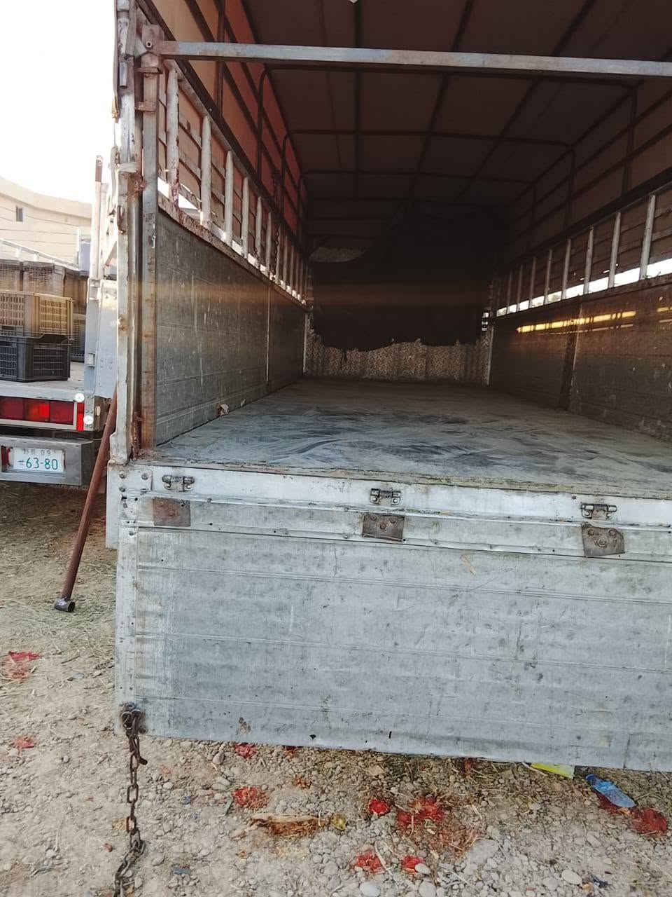 االسلام عليكم هينو ابو الشفه للبيع مكينه 80 سوبر دبل خناره 6وربع بلادي سياره جاهزه للعمل وجديده***********
