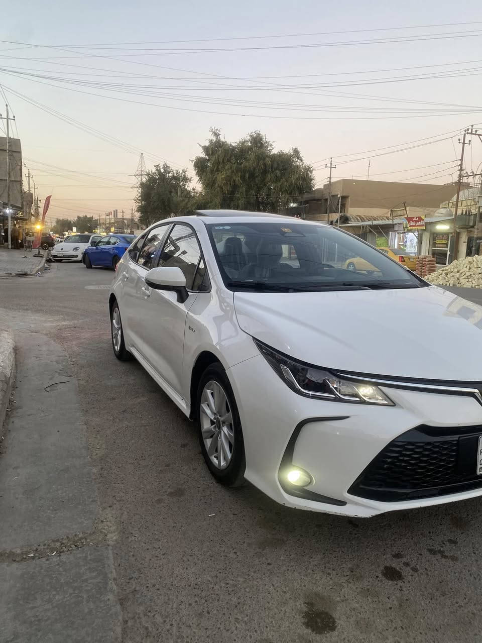 السلام عليكم 

تويوتا كورلا 2025 (هايبرد) 
شكل الخليجي مكفوله

بصمة
فتحة
جلد
شاشه
رادار
كامرة دوارة
فول تحكمات استيرن
سايد بريك دكمه
اتو هولد
قطعتين تبريد
مكينه 1800
اشاير بل مري
مانع نزلاق

السعر ١٥٣ $💵 وبيه مجال بسيط

(موقع    📍 بغداد) 

رقم ***********📲
