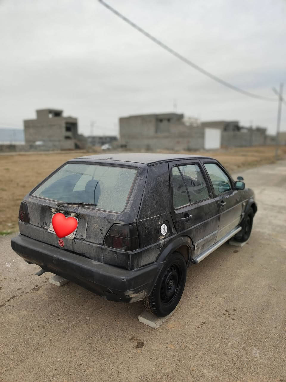 سلام عليكم لمواعيد الگاذبه گولف موديل 90 مكينه وگير شرط باتري وتايرات جديده شرط تحويل شراي يخابر أو رقم ***********
