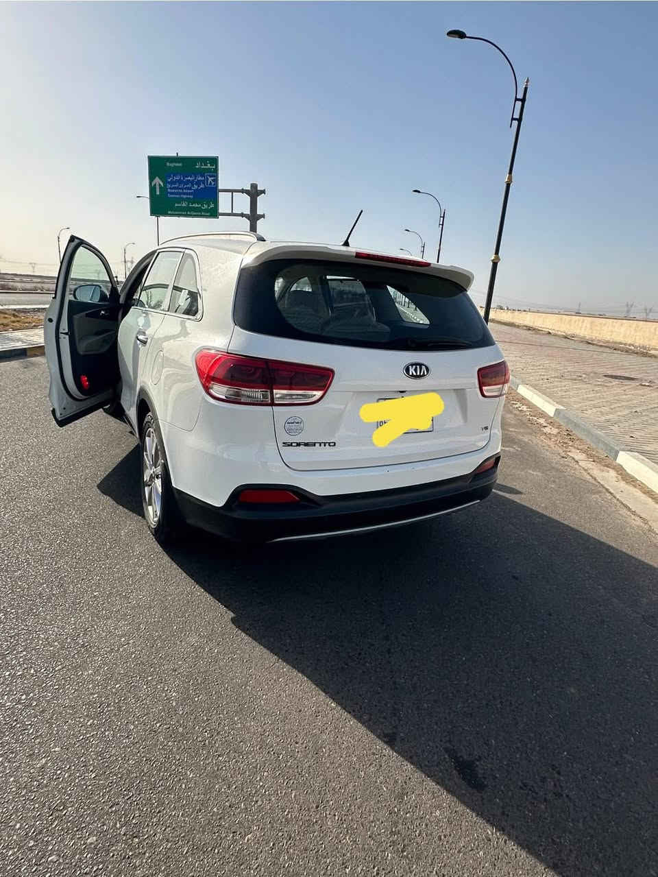 كيا سورنتو  ٢٠١٦ خليجي مكينة ٦ سيارة جاهزة من كل شي الرقم الجديد  صاعدة هزة 
تبريد شغال 
كير كفالة
المكينة مبدل كازكيت. السيارة رقم بصرة باسمي. السنوية. ٢٠٢٨ 
*********** واتساب
السعر 210$
